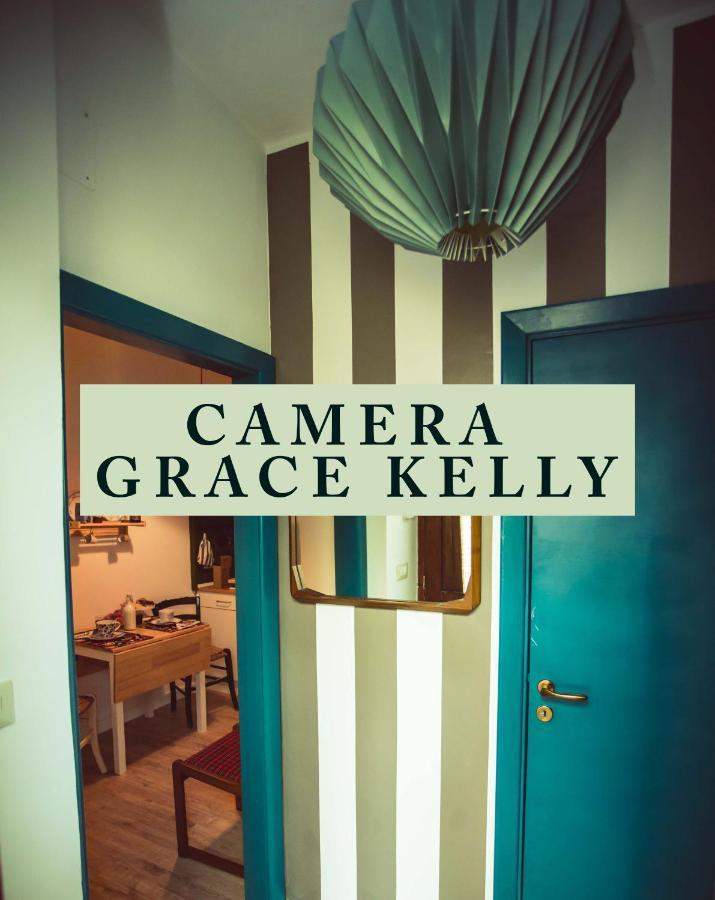 La Finestra Sul Cortile Bed & Breakfast อาตริ ภายนอก รูปภาพ