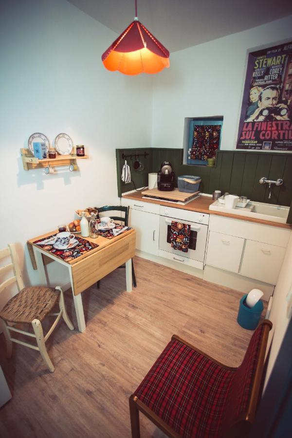 La Finestra Sul Cortile Bed & Breakfast อาตริ ภายนอก รูปภาพ